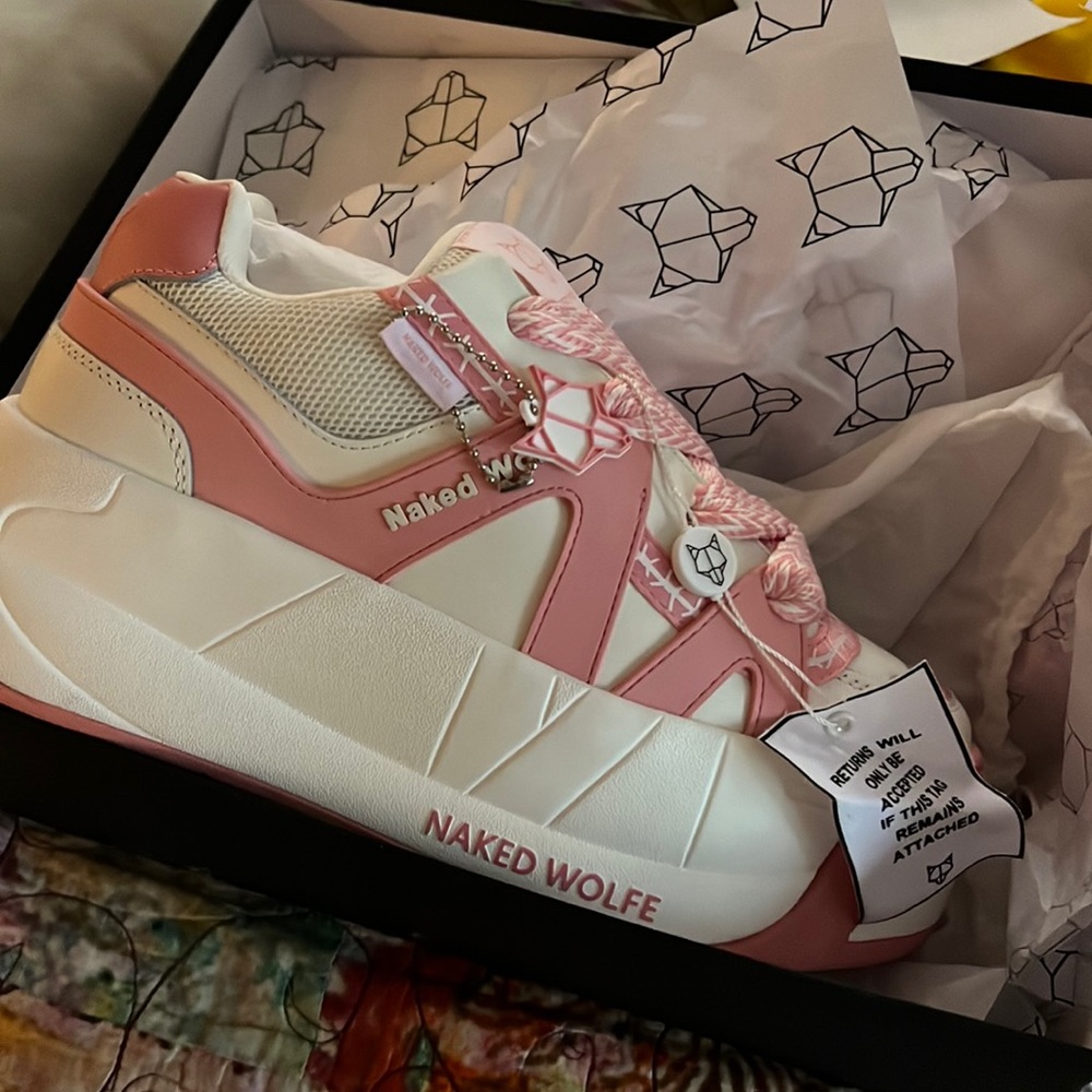 Naked Wolfe baby pink slider BNIB